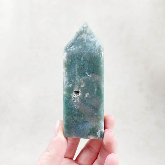 Moss Agate Quartz Tower (EPJ-HGOT13-1)