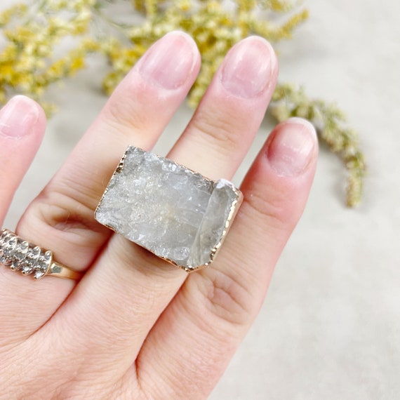 Semi Gold Crystal Quartz Agate Carved Druzy RIng- Size 7.5 (EPJ-RCBB10-13)