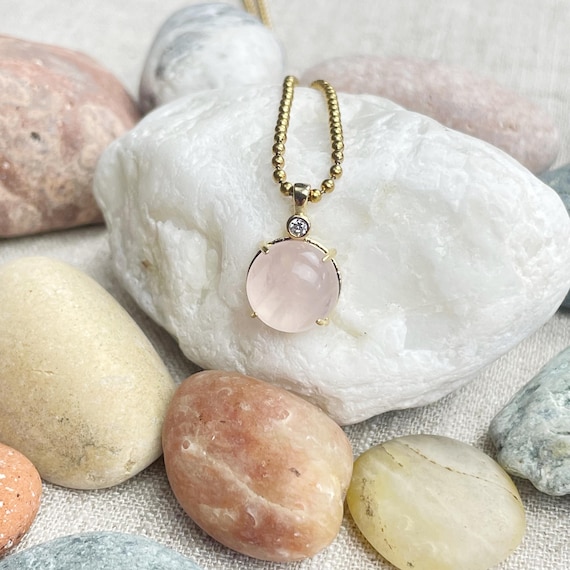 Rose Aura/// Gold Rose Quartz Dome Charm Necklace (EPJ-N1AA67)
