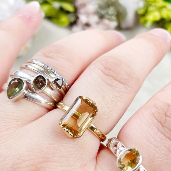 Natural Citrine Adjustable Crystal Gem Ring (EPJ-RAD13-16)