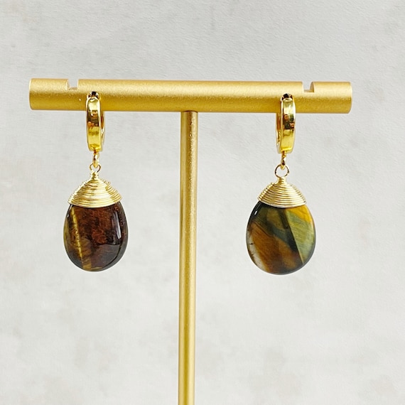 Tiger Eye Teardrop Huggie Earrings (EPJ-EA20BAA10)