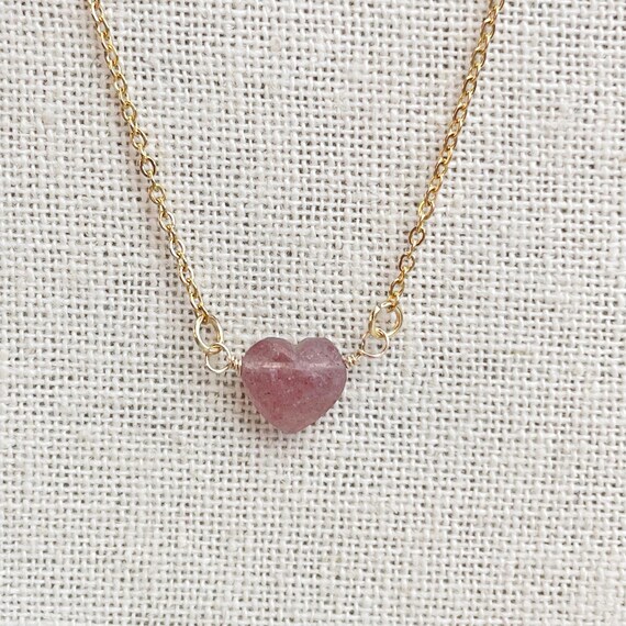 Strawberry Quartz Faceted Heart Delicate Necklace (EPJ-NAAE37-SW)