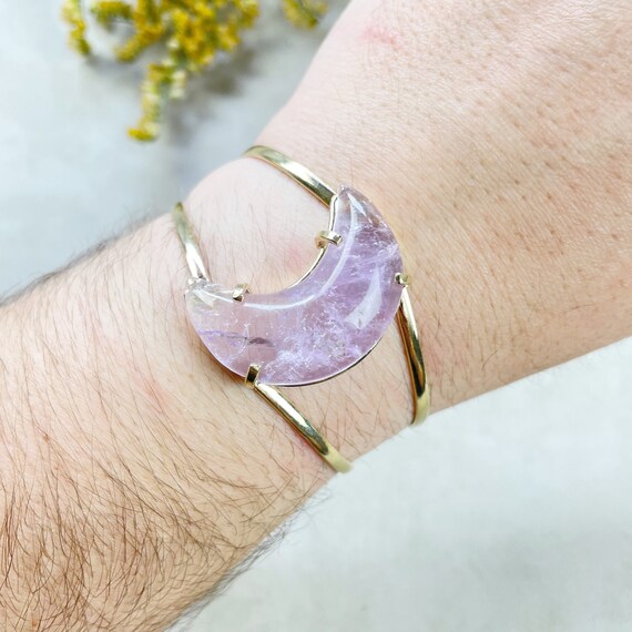 Gold Amethyst Moon Arc Cuff Bracelet (EPJ-BCCA18-AM-1)