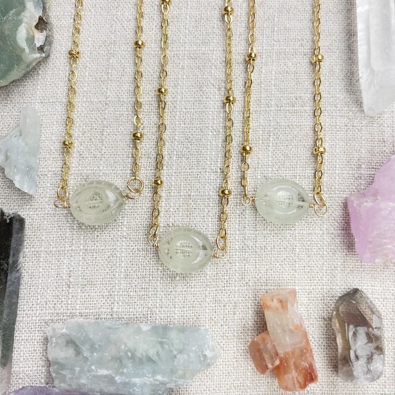 Green Amethyst Faceted Eye Delicate Necklace (EPJ-NAAE47-GM)