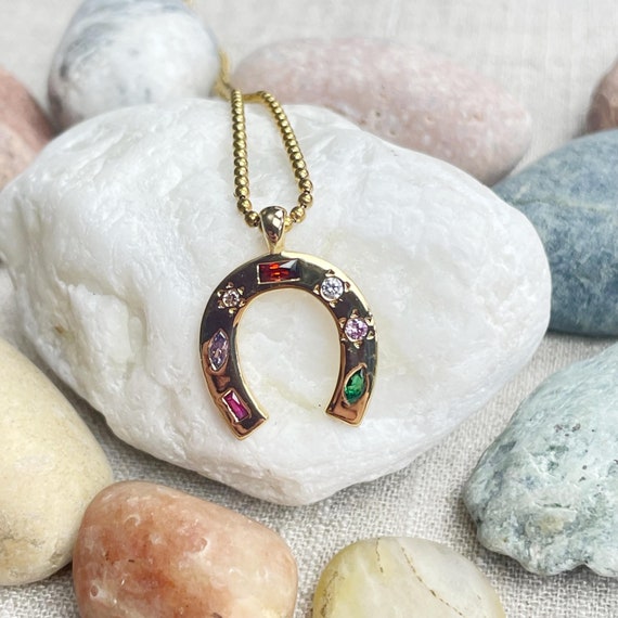 Wishkeeper/// Gold Crystal Horseshoe Luck Charm Necklace (EPJ-N1AA60)