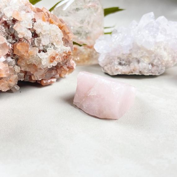 Rose Quartz Rough Carved Ring -Size 5.75 (EPJ-RCGA21-28)