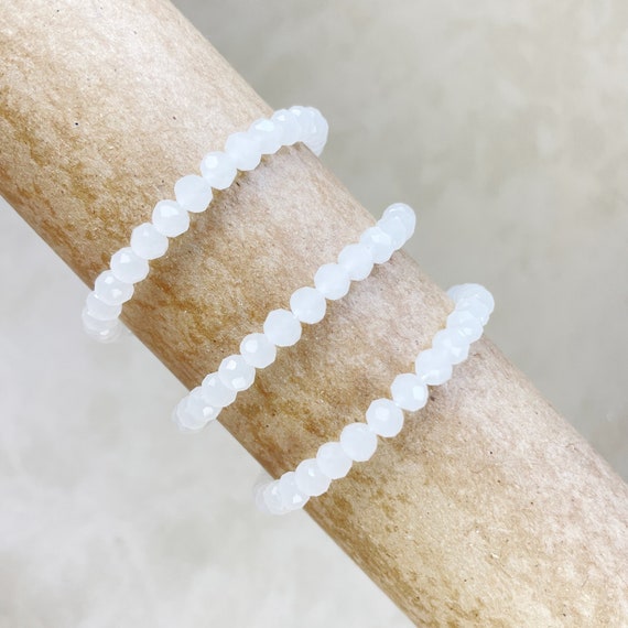 Gloria// Translucent White Crystal Beaded Bracelet (EPJ-BSBB12-TW)