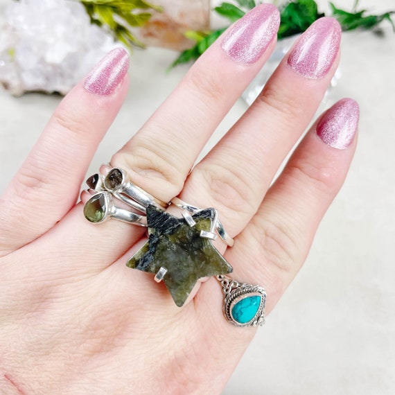 Silver Labradorite Star Statement Arc Ring (EPJ-RSB17-9)