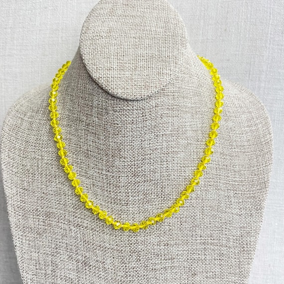 Barb// Translucent Yellow Crystal Beaded Hand-knotted Necklace (EPJ-NSBA10-TYW)