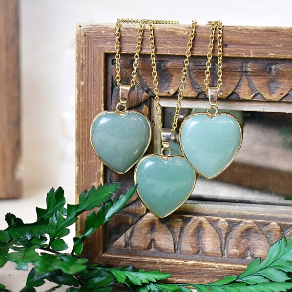 Large Green Aventurine Heart Necklace, Gold Gemstone Necklace, Layering Statement Necklace (EPJ-NW20BAA15)