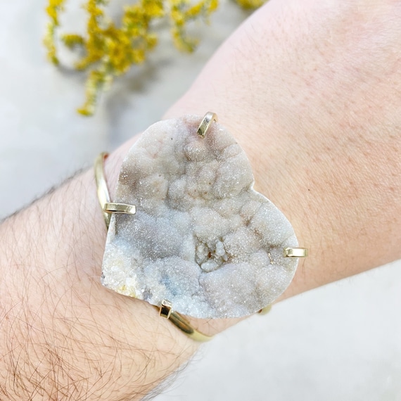 Gold Chalcedony Druzy Heart Arc Cuff Bracelet (EPJ-BCCA13-3)