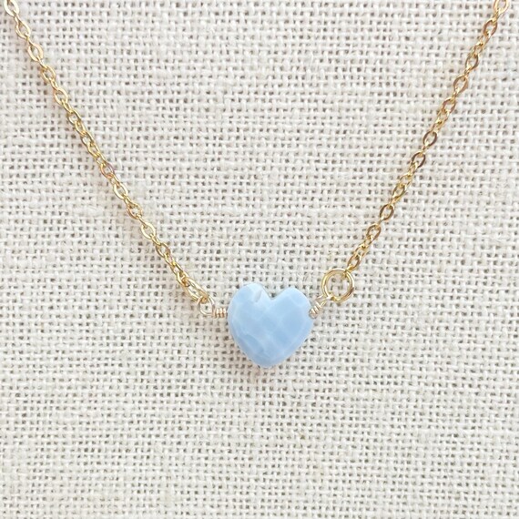 Blue Onyx Faceted Heart Delicate Necklace (EPJ-NAAE37-BO)