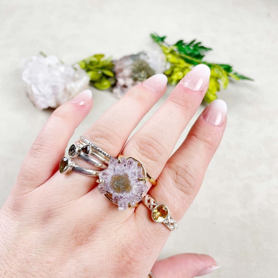 Gold Amethyst Stalactite Arc Statement Ring (EPJ-RA20AAE12-7)