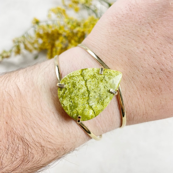 Gold Lemon Jasper Teardrop Statement Cuff Bracelet (EPJ-BAAA23-1)