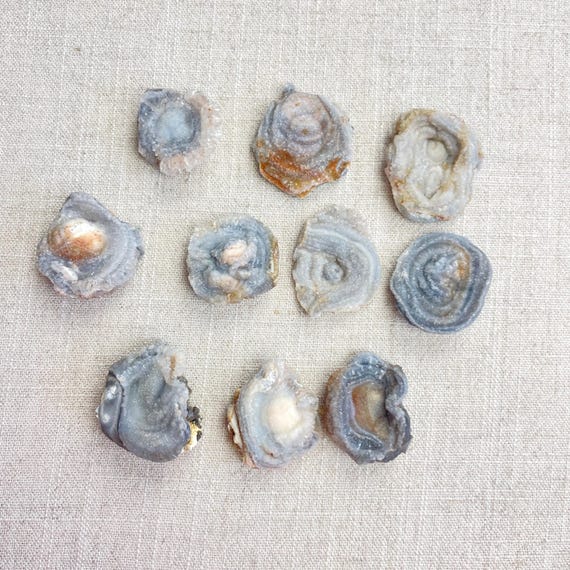 Small Natural Chalcedony Druzy Rosette (EPJ-HCAA45)