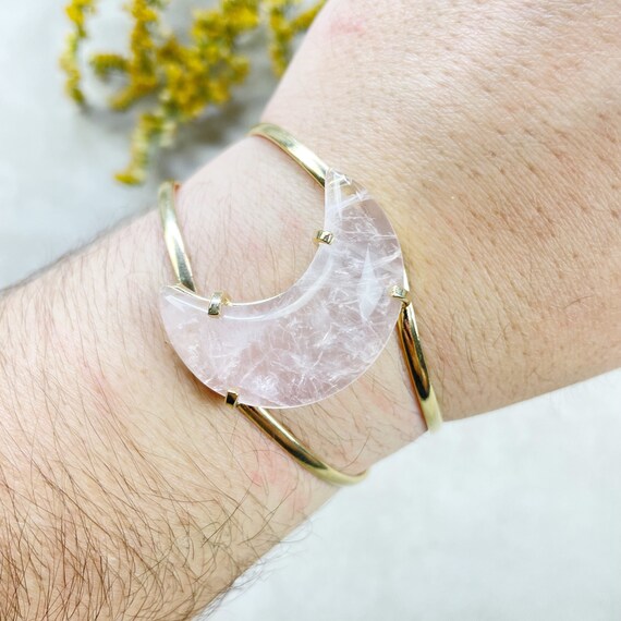 Gold Rose Quartz Moon Arc Cuff Bracelet (EPJ-BCCA18-RQ-1)