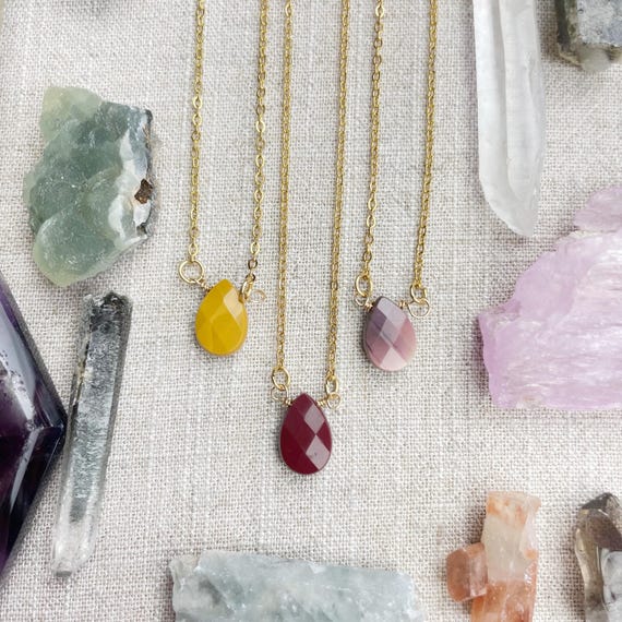 Mookite Faceted Teardrop Delicate Necklace (EPJ-NAAE43-MK)
