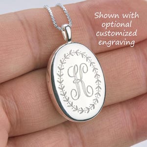 Sterling Silber Oval Medaillon Halskette, Gravierte Anfang Lorbeerkranz Anhänger, personalisierte Schmuck Geschenk