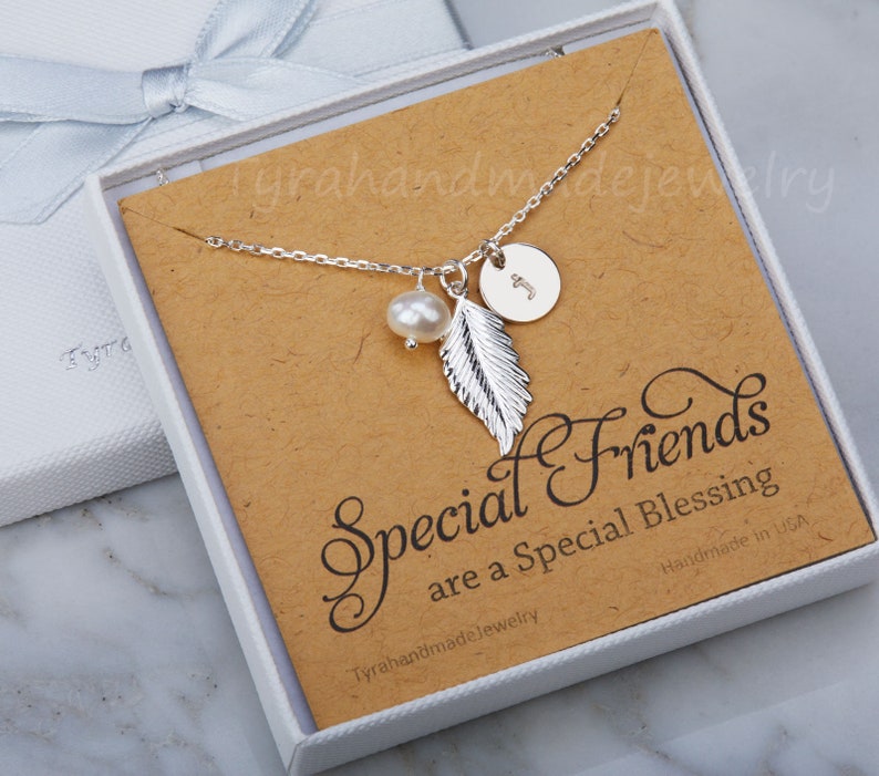 Set of 5,Personalized Feather Necklace,custom Initial necklace,Monogram necklace,Fall Wedding gift,Bridesmaid gift,Birthday,Everyday jewelry silver with cards