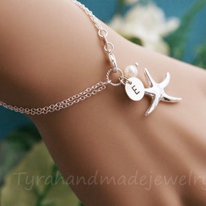 Seestern Initialarmband, benutzerdefinierte Schriftart, Monogramm Armband, personalisierte Brautjungfer Karte, Brautschmuck, Hochzeit am Strand, Meer Ozean Charme, Freundschaft