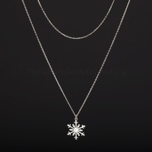 Double layer snowflake necklace,Christmas snowflake necklace,winter wedding Jewelry,Bridesmaid gift,Birthday gift,custom jewelry card