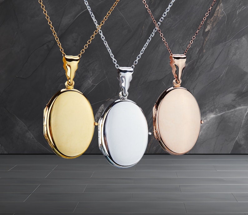 Engravable online gold locket