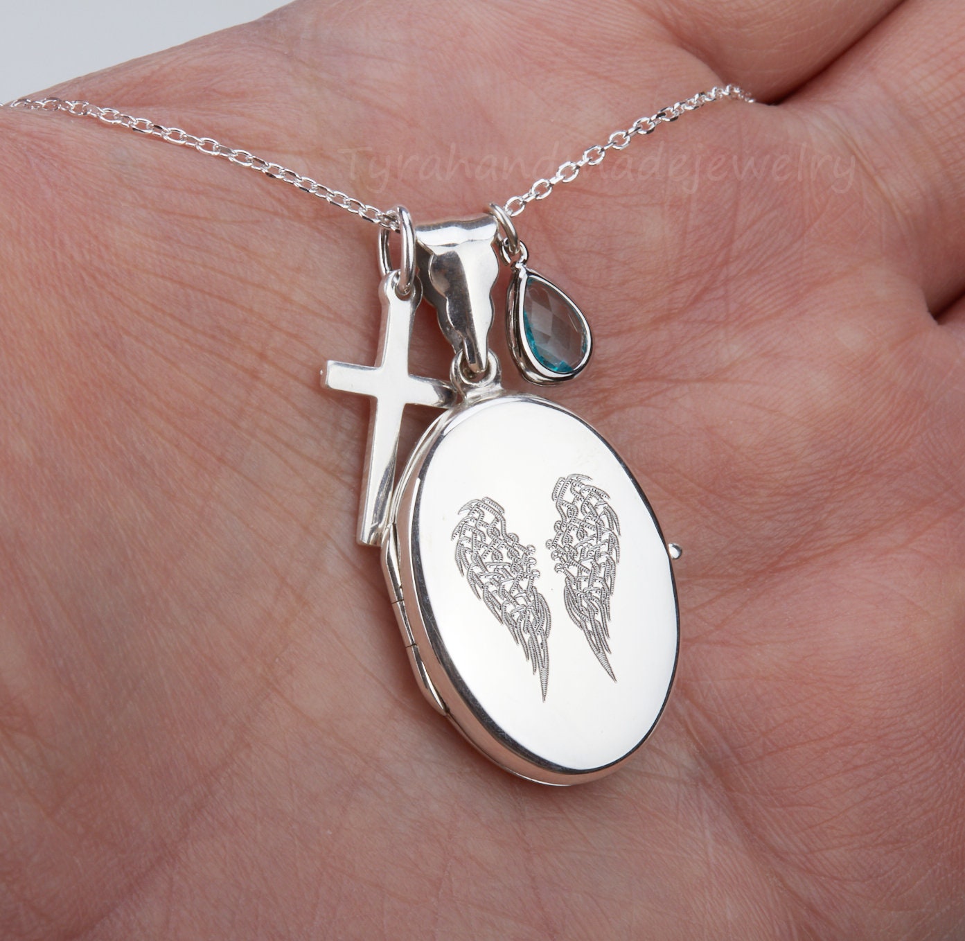 Engraved locket necklace with photo,custom memorial locket with cross…