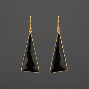 Orecchini in onice nero a triangolo lungo scaleno, grandi orecchini pendenti in quarzo onxy nero, orecchini abito nero, regalo madre, regalo di anniversario