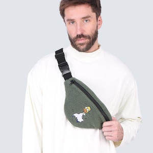 Homer Bush Meme Fanny Pack – Funny Waist Bag for Him or Her | Simpsons-Inspired Streetwear Accessory | Father’s Day Gift for Travel Lovers