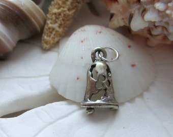 Sterling Silver tiny Christmas Bell Charm Pendant 3D .87g