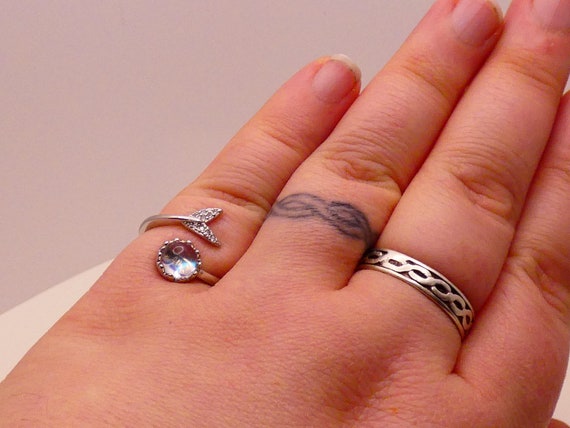 Natural Moonstone Silver Mermaid Fishtail Ring Ad… - image 8