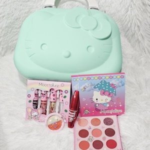 Hello Kitty-Inspired Makeup Set with Carrying Case – Lip Gloss, Mascara, Eyeshadow & More | Kawaii Cosmetic Gift Set"