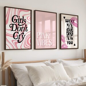 Set di stampe da parete con cornice – Decorazione da parete con poster estetico rosa, carta fortunata, decorazione rosa per la stanza, Girls Don't Cry / Stampe carine per la camera da letto di ragazze adolescenti