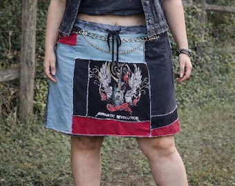 Upcycled Patchwork T-Shirt Skirt Plus Size, Handmade Boho Hippie OOAK Grunge Rocker Concert Festival