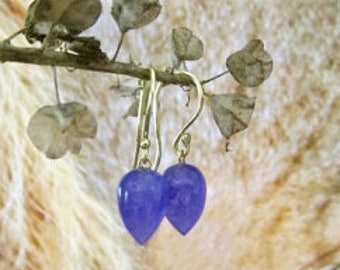 DARLING BUDS 18k Solid Gold Purple Dyed Agate Teardrop Smooth Briolette Glamour Dangle Drop Handcrafted Hook Earrings