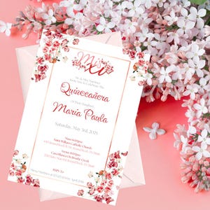 Rote Quinceanera-Einladung, Quinceamaßa-Einladung, Mis Quince-Einladung, Rote Blumen-Einladung, Rote Einladung, XV-Einladung