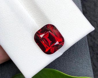 Natural Rhodolite Garnet 5.50 Ct Cushion Cut Gemstone – Tanzania Origin