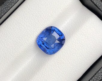 Natural Cornflower Blue Sapphire 5.11 Ct Cushion Cut | Sri Lanka Origin | GFCO Certification
