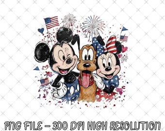以下が含まれることがあります： ミッキーマウス、プルート、ミニーマウスがアメリカ国旗、花火、赤・白・青の絵の具の飛沫と共に描かれたデジタルイラスト。キャラクターは水彩画風で、下部には「PNG FILE - 300 DPI HIGH RESOLUTION」というテキストが記載されています。