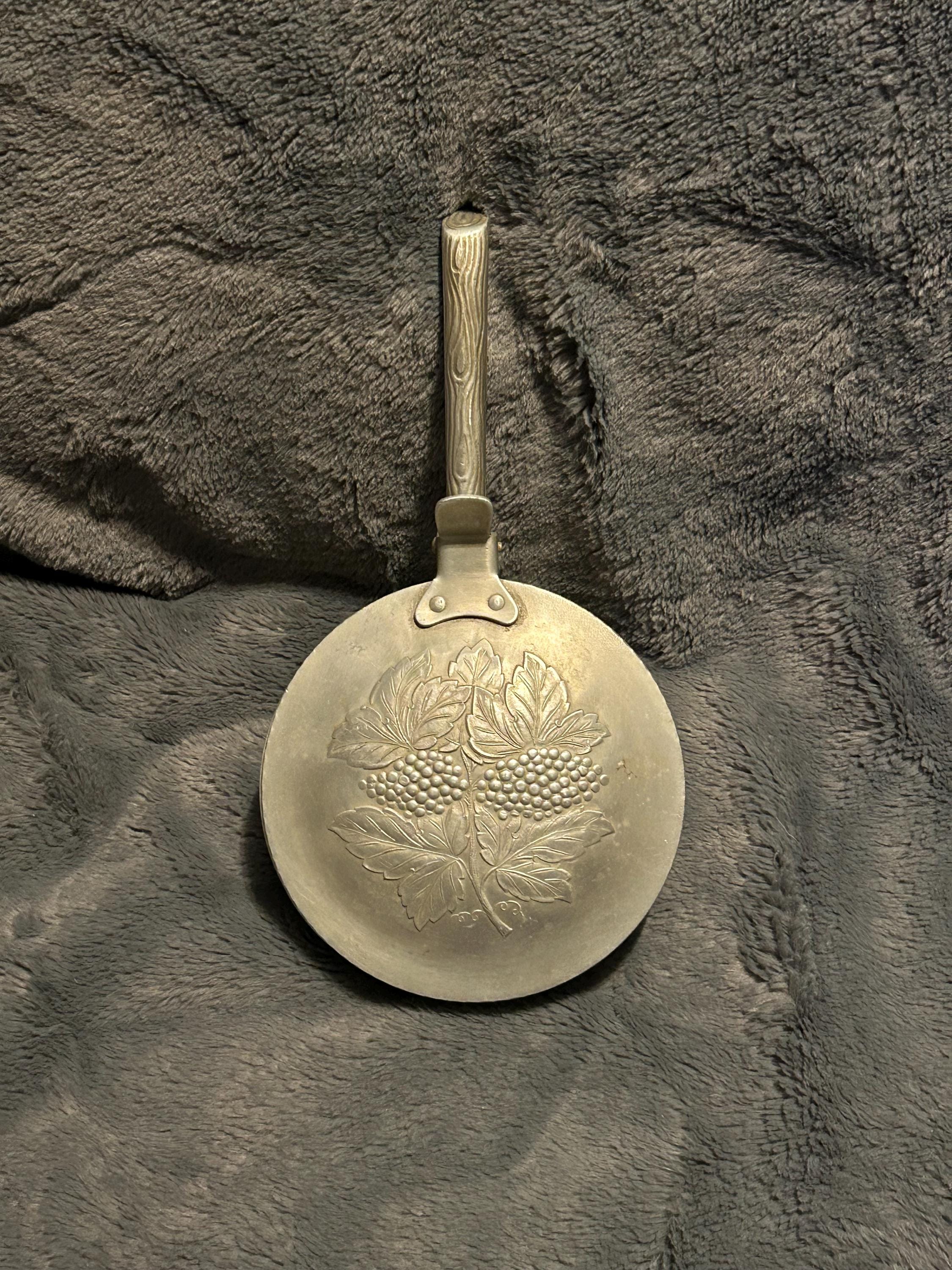 Silent butler - Etsy 日本