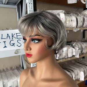 Gray Pixie Cut Wig: Short Wavy Synthetic Wig with Bangs