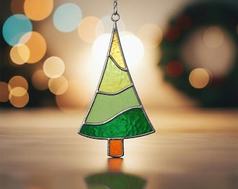 Stained Glass Christmas Tree Pattern: Holiday Suncatcher DIY (Digital Download)