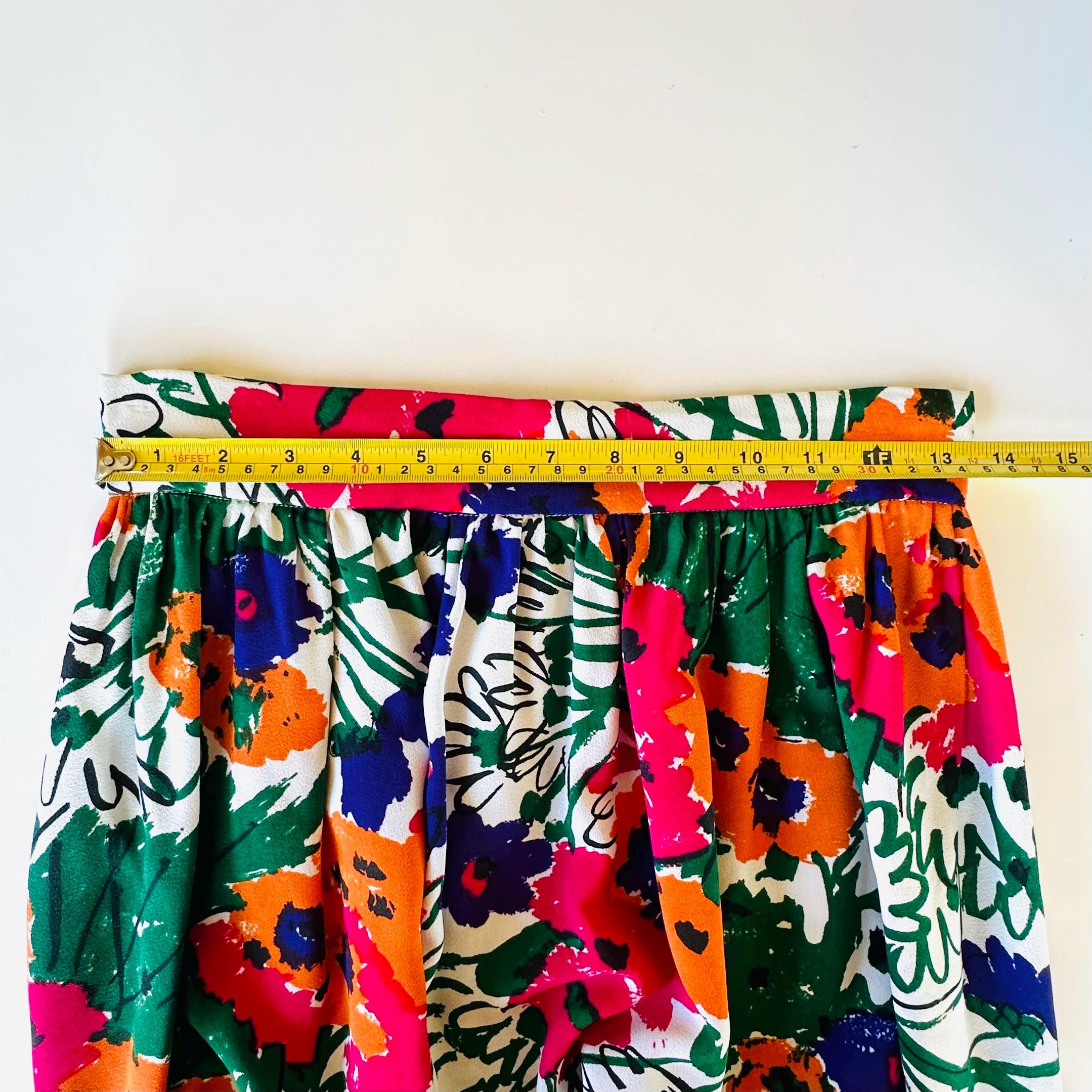 70s Maxi Skirt by Vera Neumann, Bold Floral Print, Mod Style - Etsy