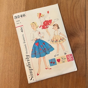1950s Sewing Pattern, Ice Skating Skirt Sewing Pattern, Simplicity 3246 Girls size 6 Skating Skirt 22&quot; waist