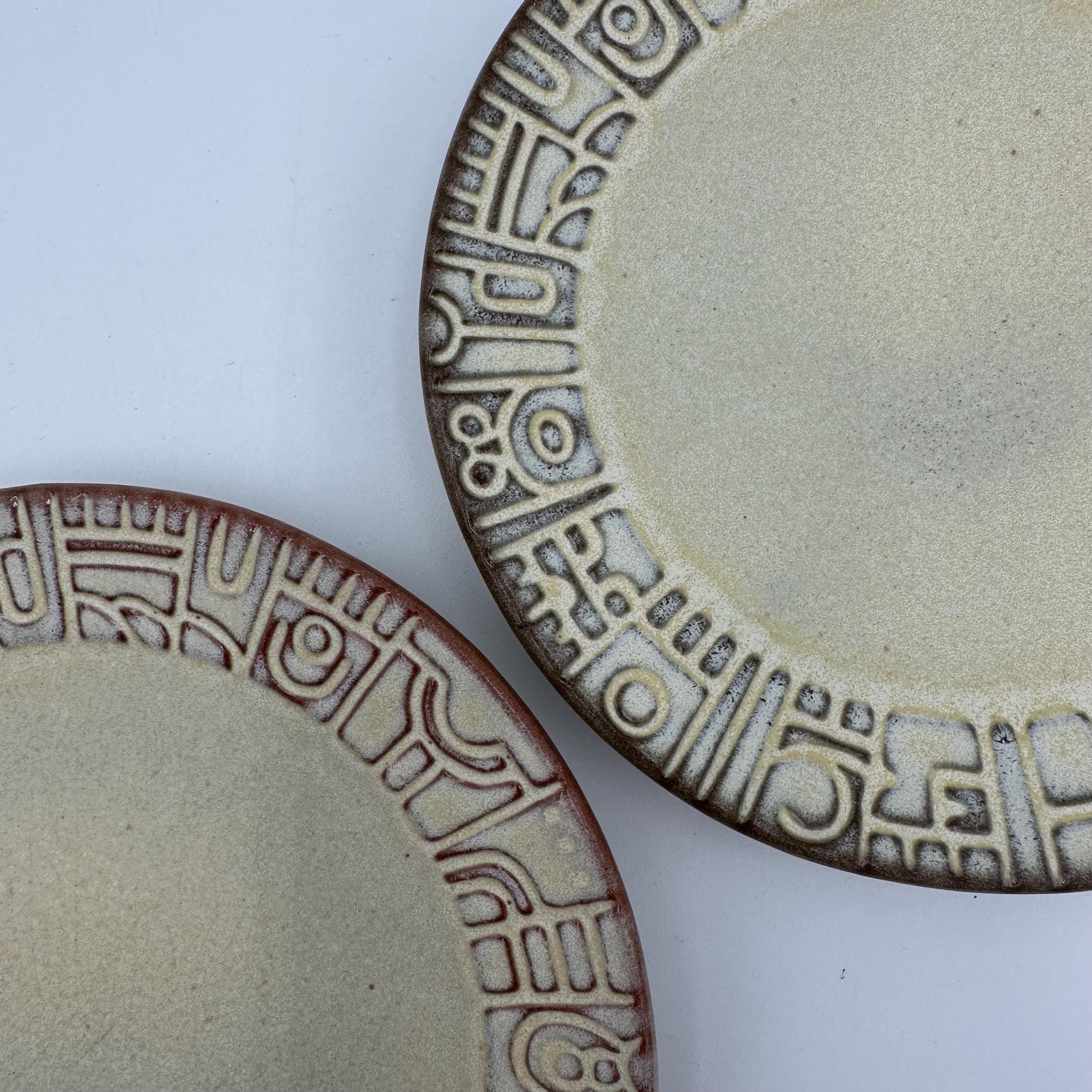 Vintage Frankoma Desert Gold Plates, Mayan Aztec Design, Set of 2 - Etsy