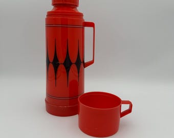 Termo Aladdin vintage de 1 cuarto de galón, rojo, negro y diamante, coleccionable de mediados de siglo