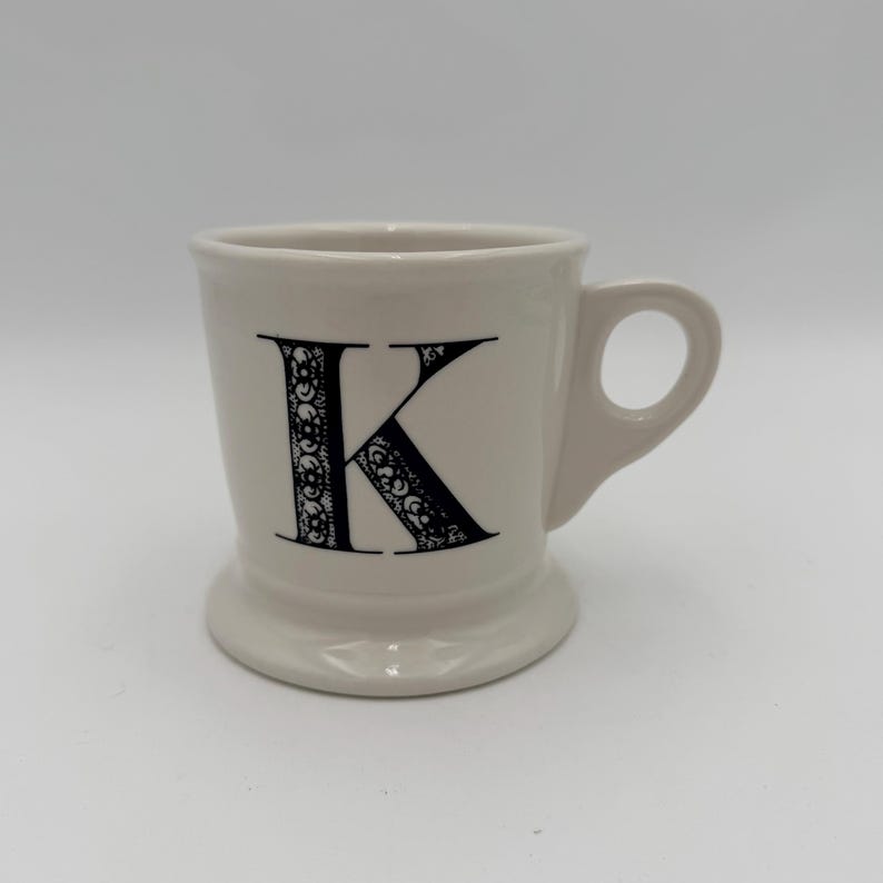 Anthropologie Monogram K-mugg – Retro rakkaffekopp, 433 ml svartvit initial bild 8