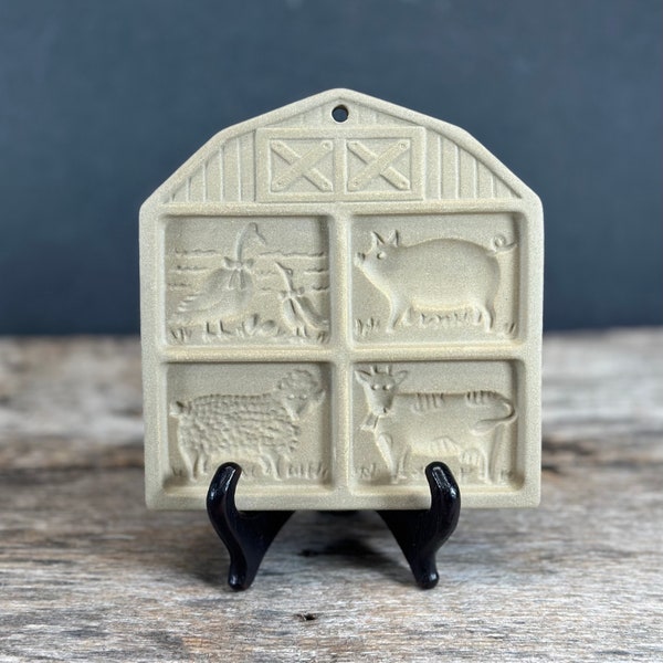 The Pampered Chef Cookie Mold of Farmyard Friends Stoneware Animals in a Barn 1990s