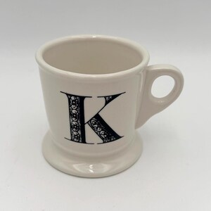 Anthropologie Monogram K-mugg – Retro rakkaffekopp, 433 ml svartvit initial bild 2