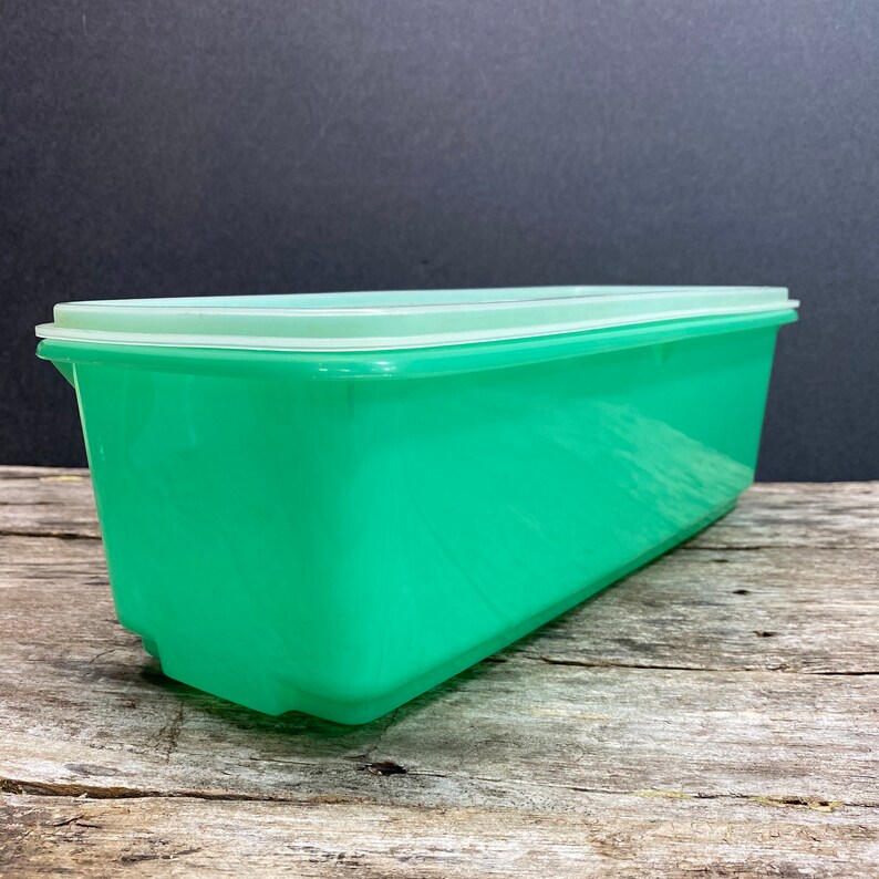 Vintage Tupperware Vegetable Keeper Jadite Green Produce Etsy
